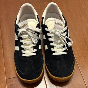 Gola Classic Black and White Trainers